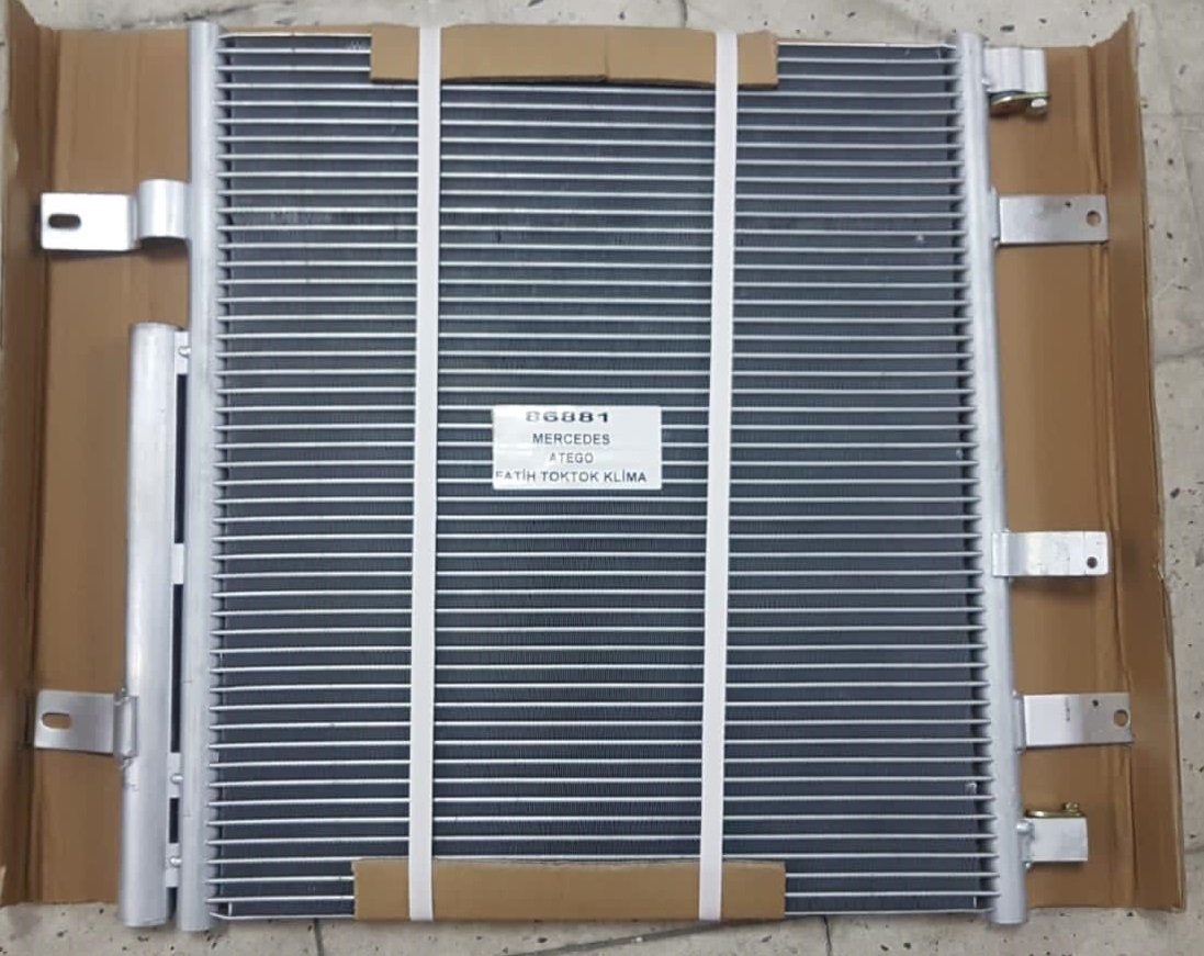86881 MERCEDES ATEGO CONDENSER